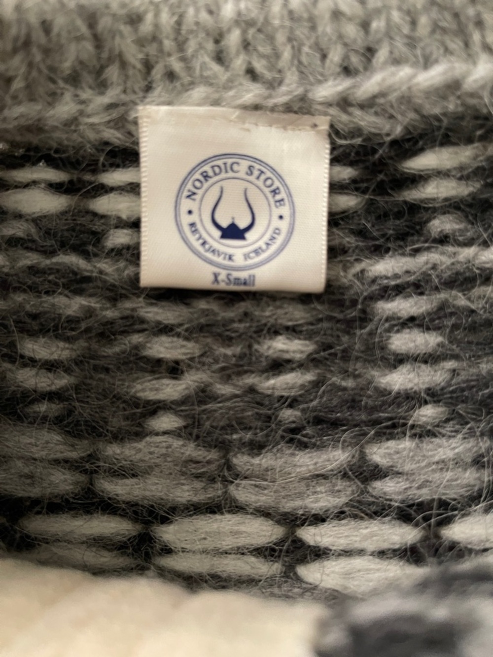Wool zip sweater hand knitted made in Iceland Women’s XS gray cream - Picture 2 of 6